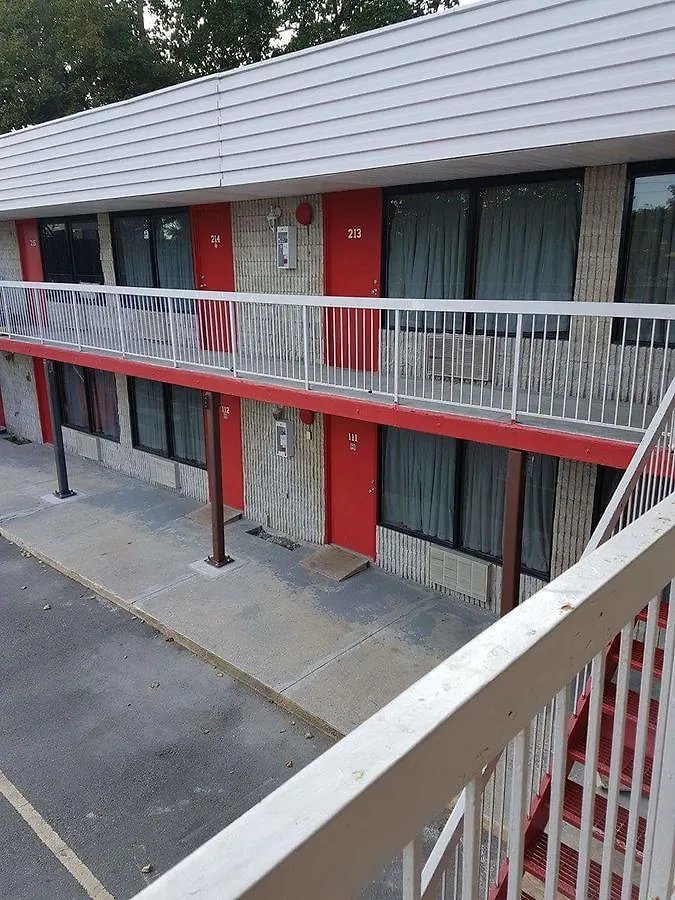 New Plaza Motel Toronto