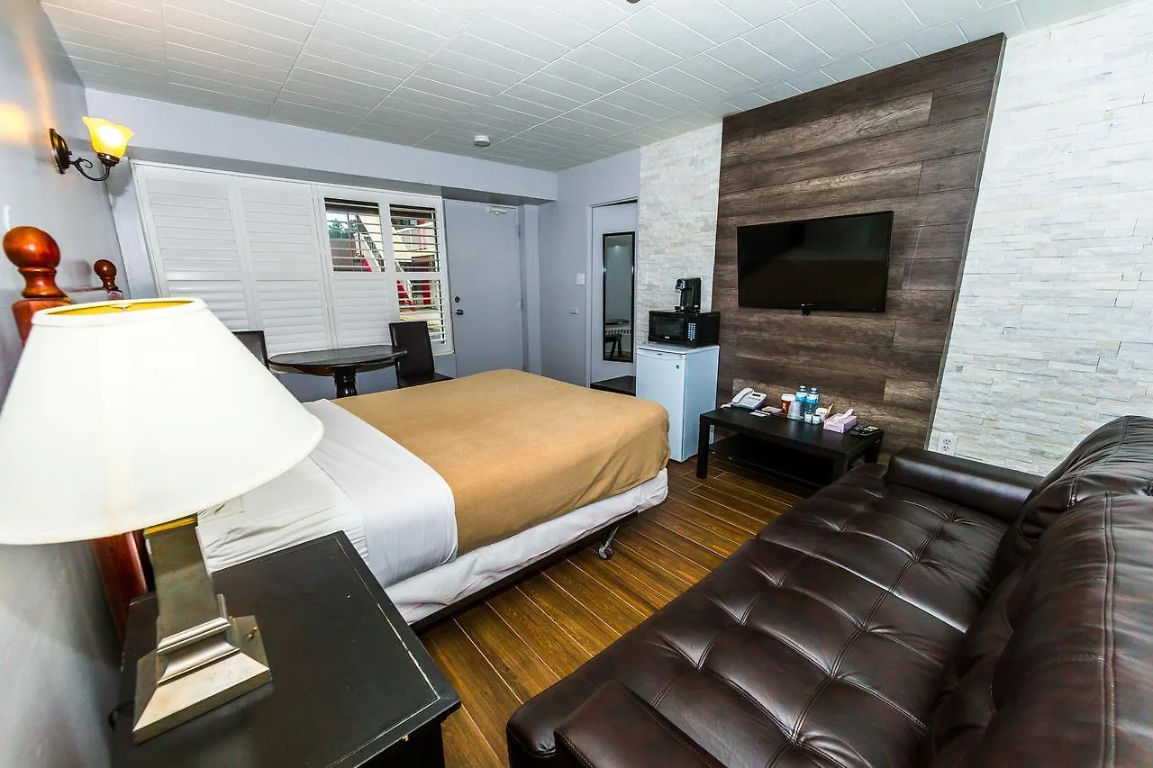 New Plaza Motel Toronto 2*,  Canada