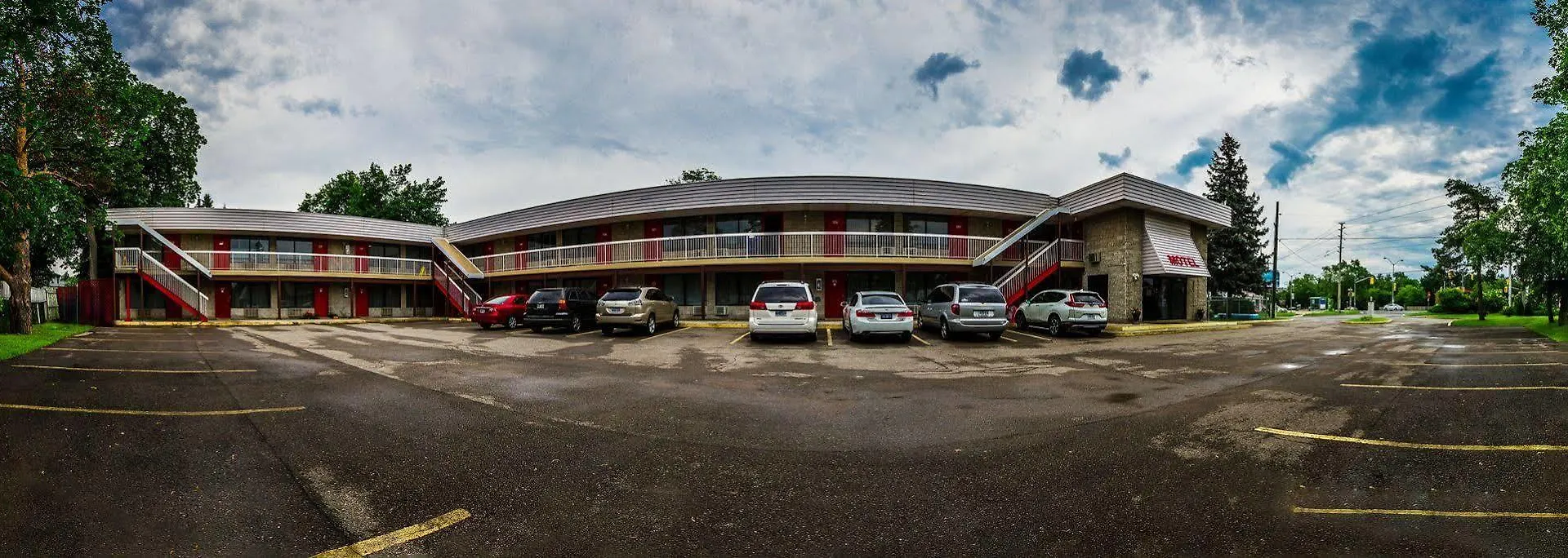 New Plaza Motel Toronto