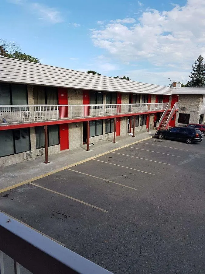 New Plaza Motel Toronto
